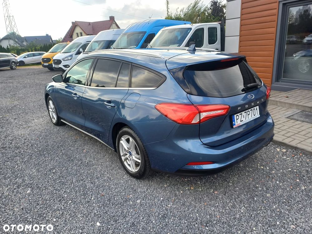 Ford Focus Turnier 1.5 EcoBlue Start-Stopp-System TITANIUM - 5