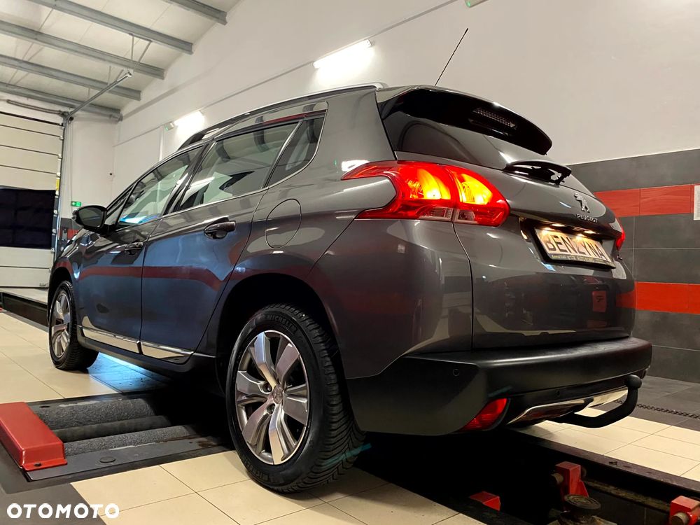 Peugeot 2008 1.6 VTi Allure - 11