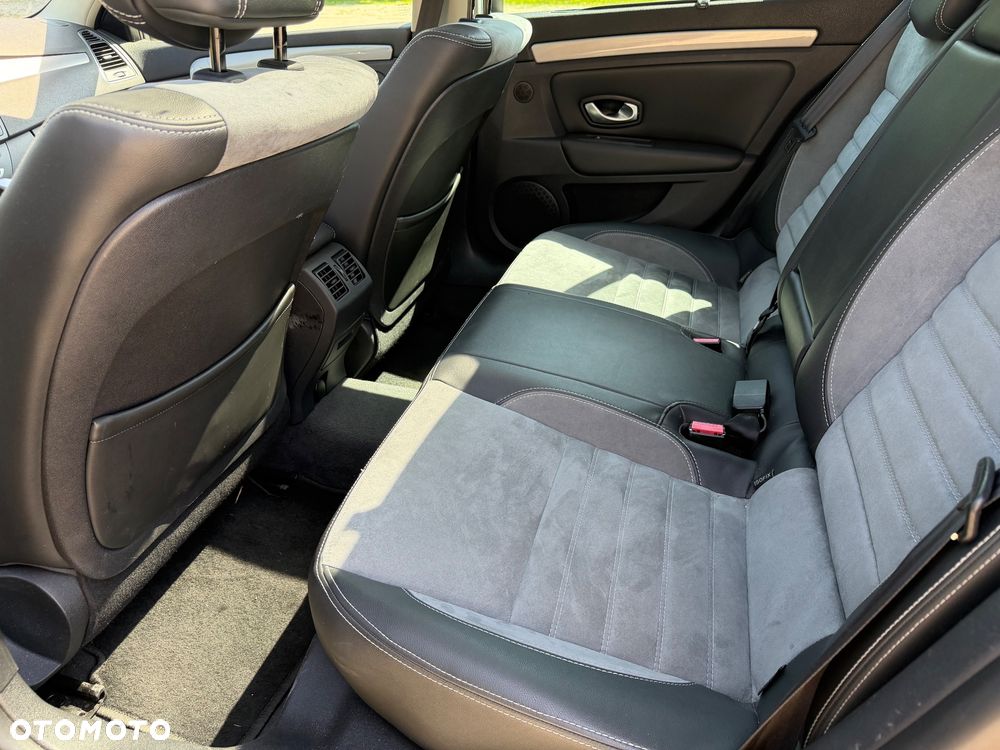 Renault Laguna 2.0 dCi Bose Edition ESM - 9