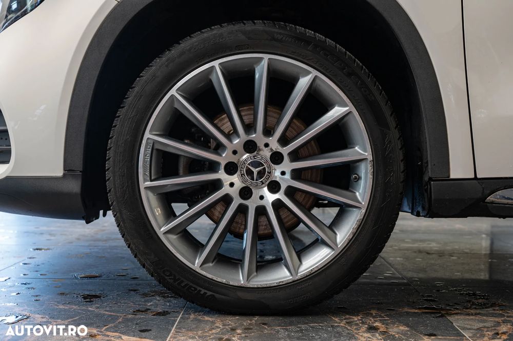 Mercedes-Benz GLA 250 7G-DCT UrbanStyle Edition - 13