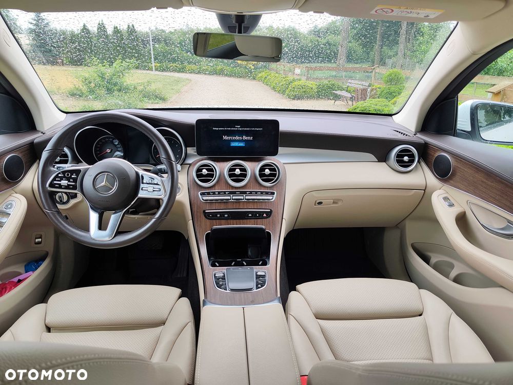 Mercedes-Benz GLC - 4