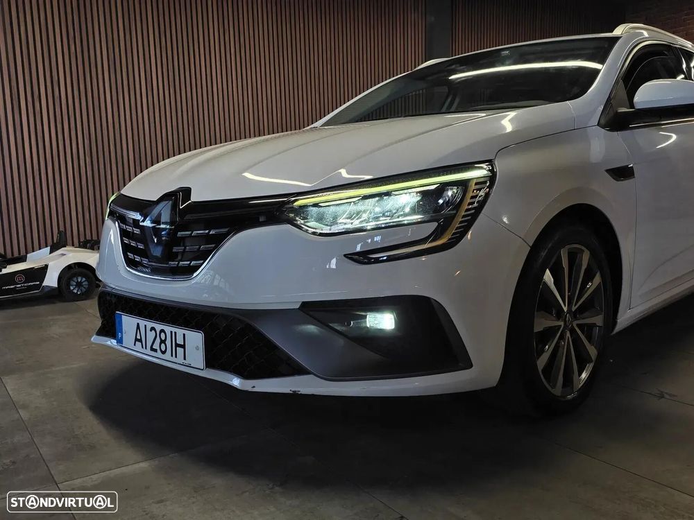 Renault Mégane Sport Tourer 1.5 Blue dCi R.S. Line — fotografia 42