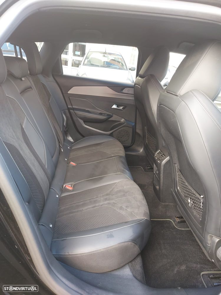 Peugeot 308 1.6 Hybrid GT e-EAT8 - 11