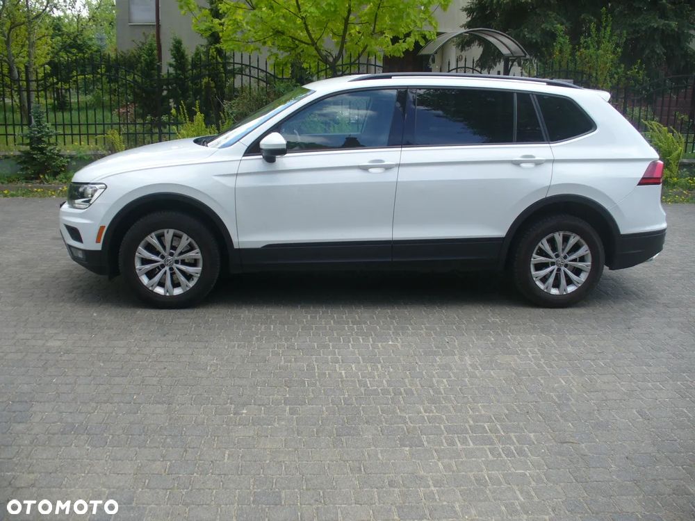 Volkswagen Tiguan 2.0 TSI 4Motion DSG OPF Comfortline - 3