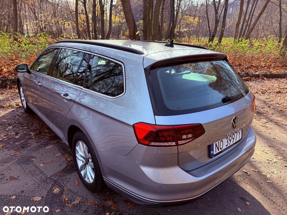 Volkswagen Passat Variant 2.0 TDI EVO Business DSG - 11
