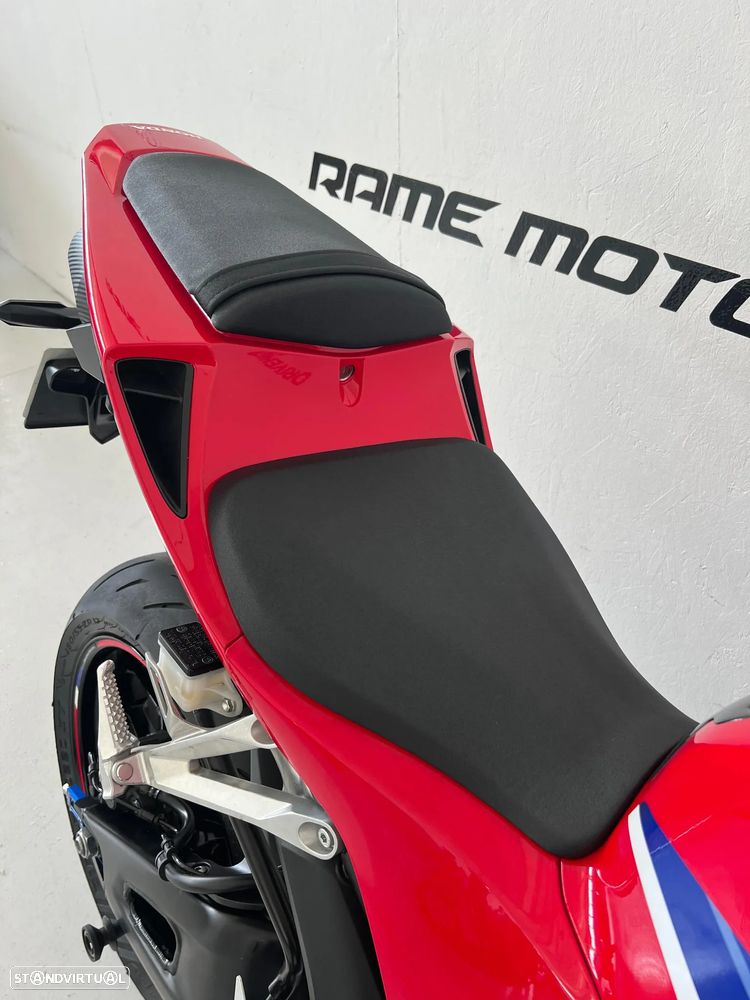 Honda CBR 600RR - 13