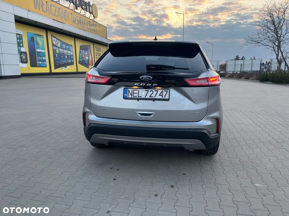 Ford Edge - 11