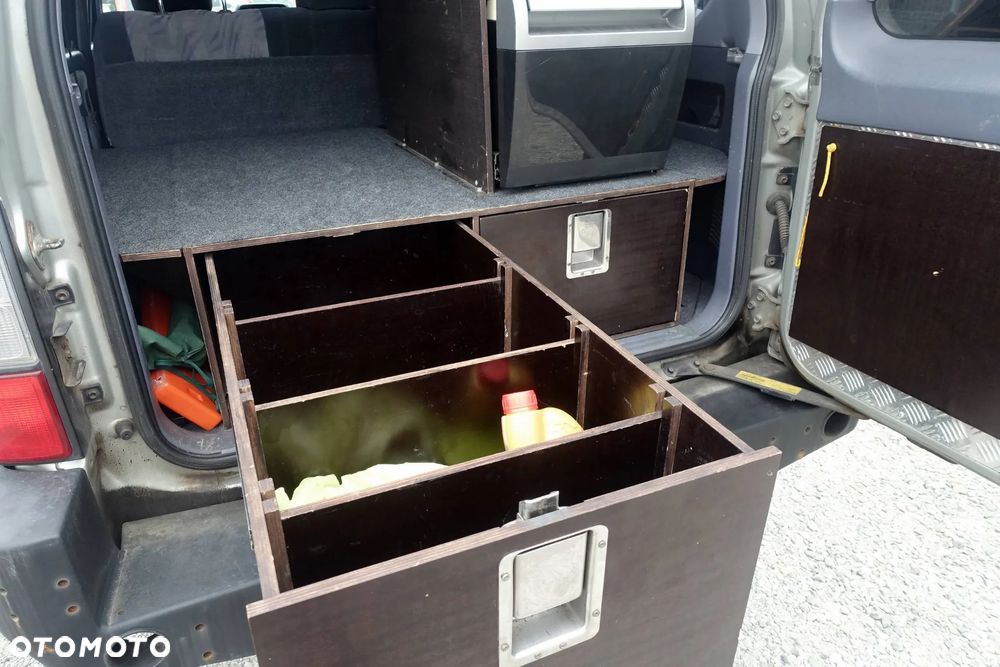 Toyota Land Cruiser - 29