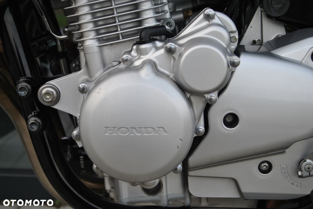 Honda CB - 35