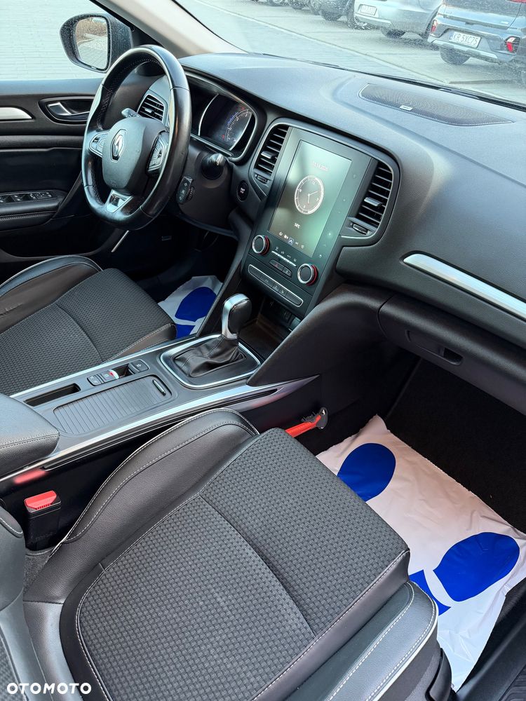 Renault Megane ENERGY TCe 140 EDC BOSE EDITION - 32