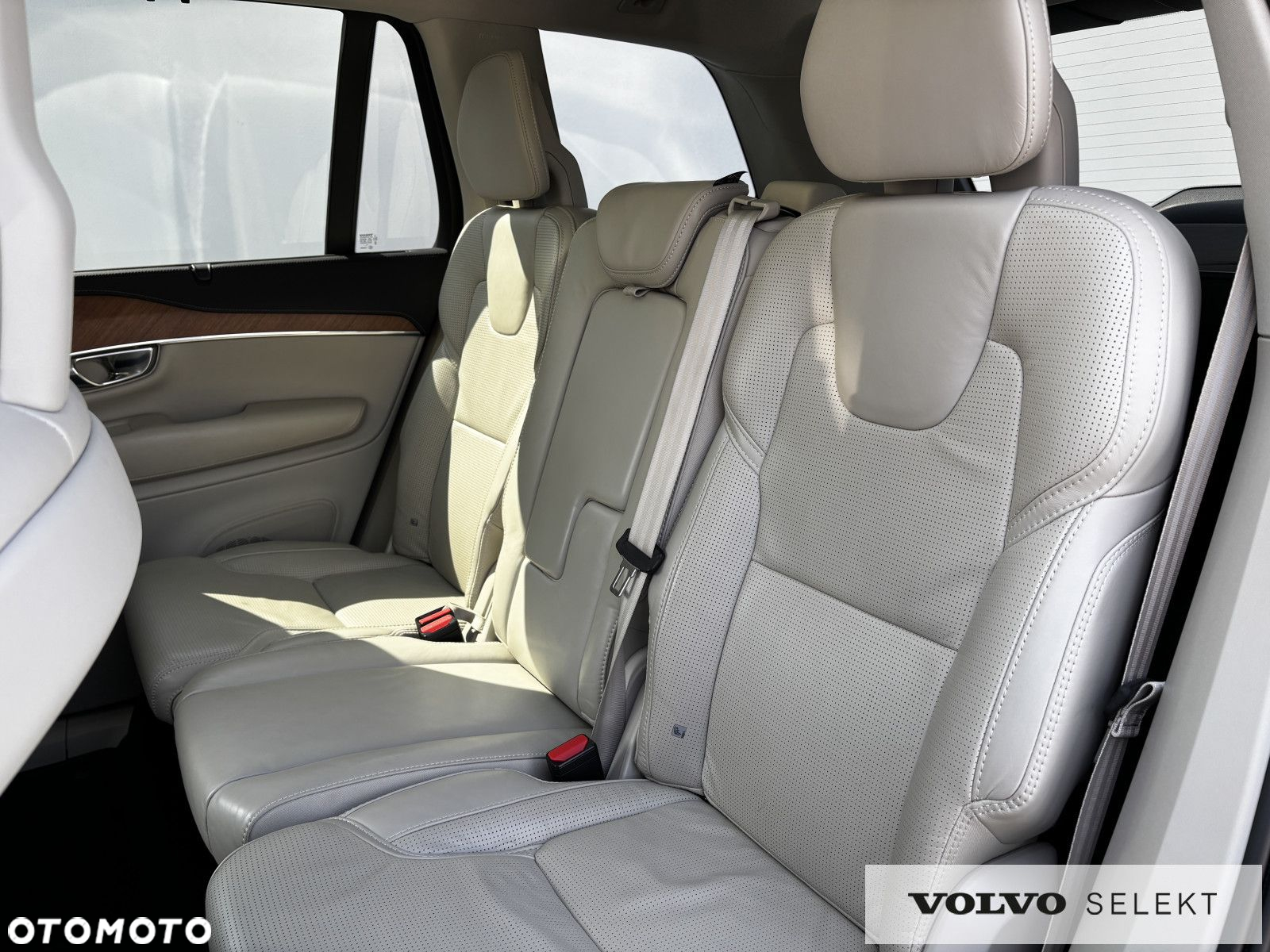 Volvo XC 90 - 19