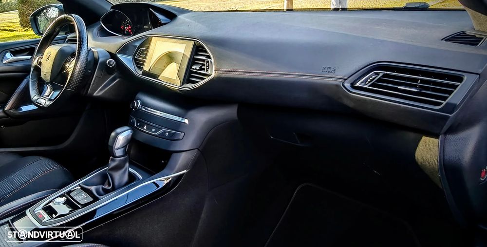 Peugeot 308 PureTech 130 EAT6 Stop & Start GT-Line Edition - 14