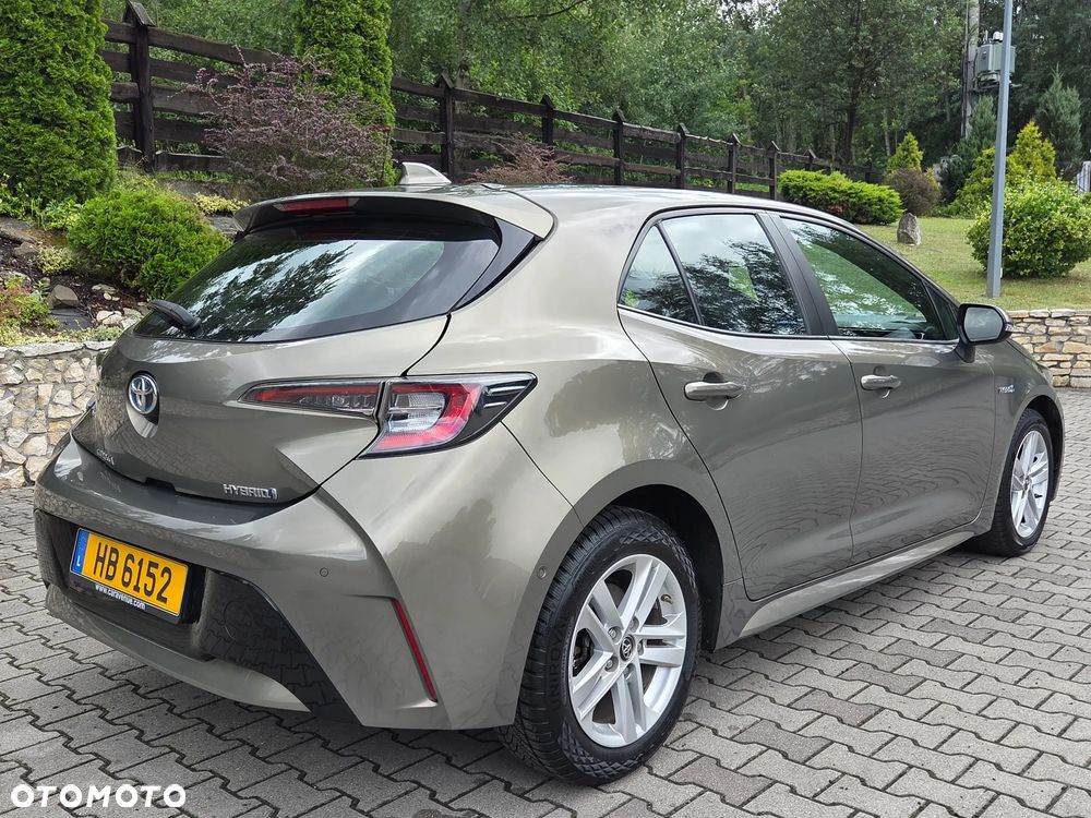Toyota Corolla 1.8 Hybrid Selection - 10