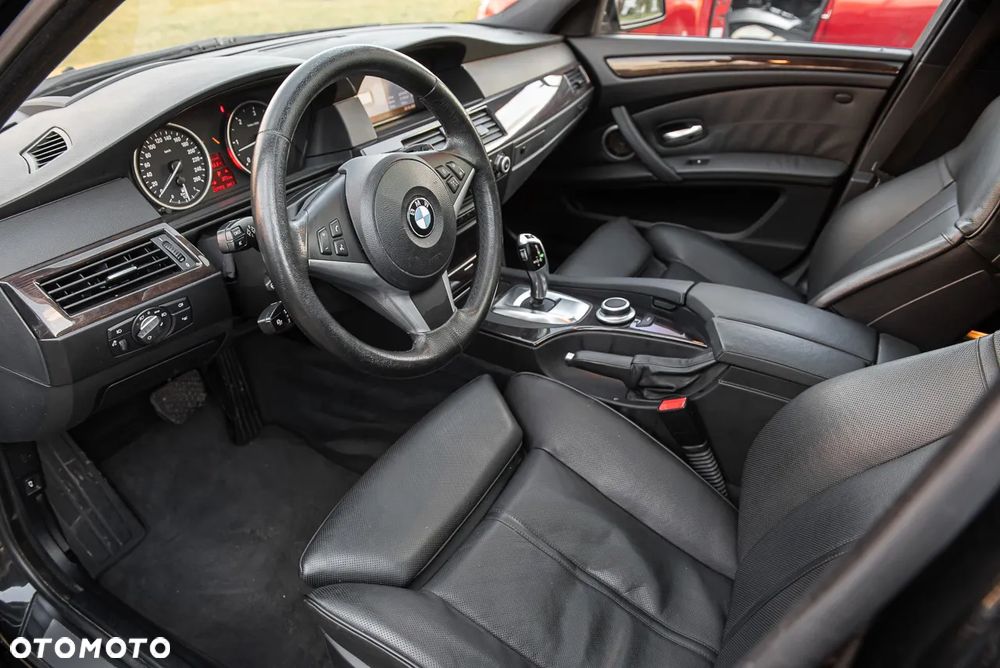 BMW Seria 5 530d xDrive Edition Exclusive - 15