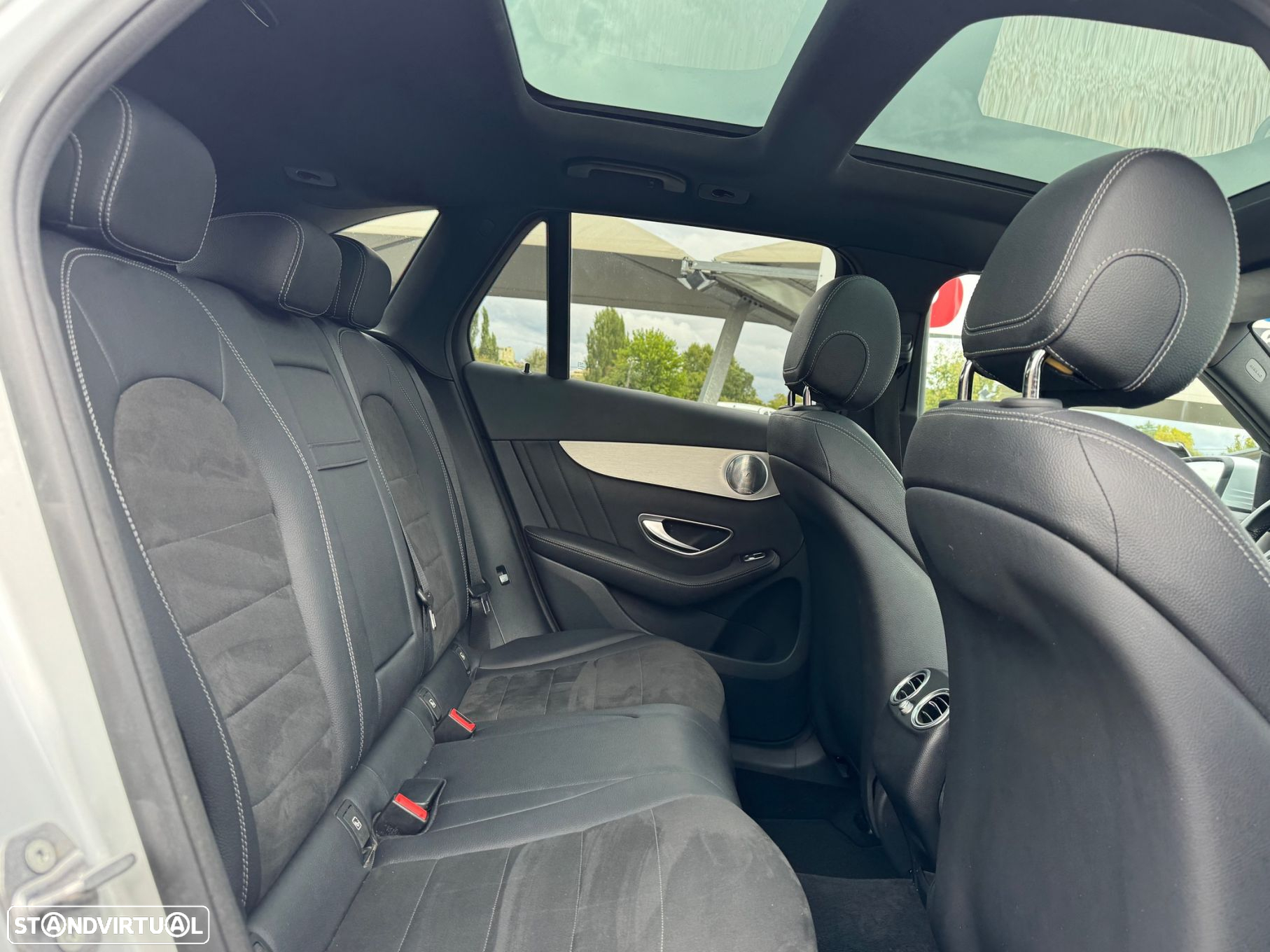 Mercedes-Benz GLC 250 d AMG Line 4-Matic - 14