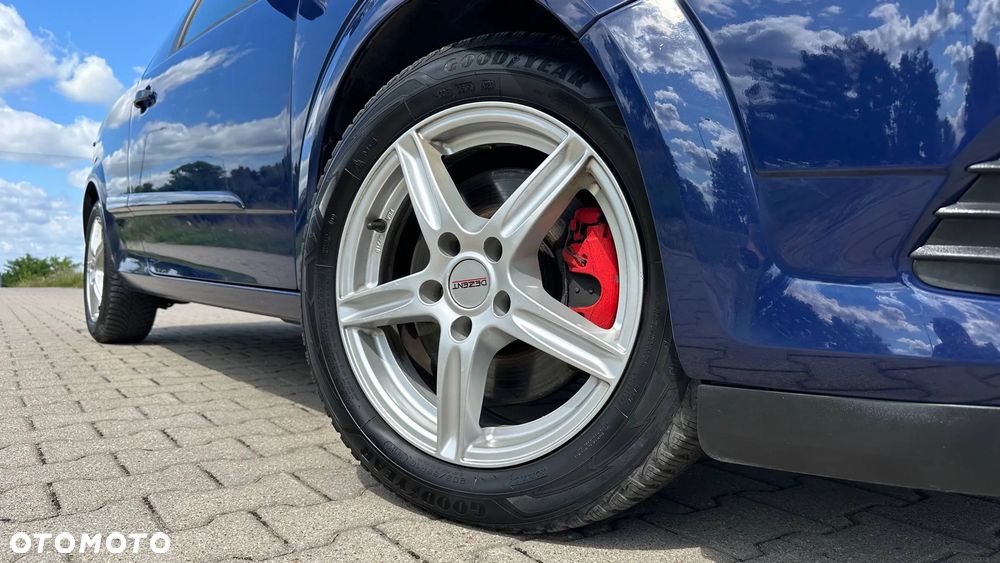 Opel Astra 2.0 Turbo Sport - 10