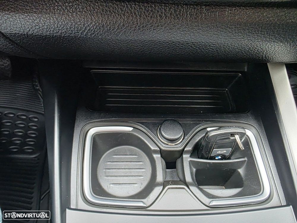 BMW 116 d Advantage Auto - 21