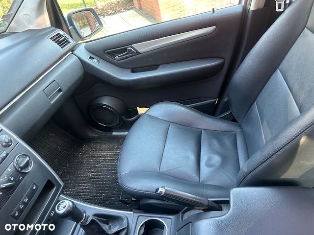 Mercedes-Benz Klasa B 200 - 5