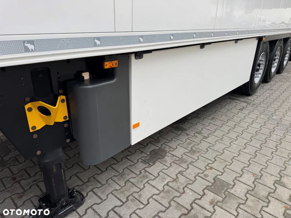 Schmitz Cargobull Multitemp. ,Doppelstock, Do farmacji,Thermo King SLXi Spectrum - 24