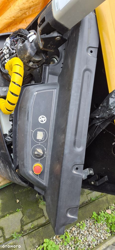 Paleciak Cat Caterpillar wysokiego składowania NSP16n2I  baterie trakcyjne 24v - 6