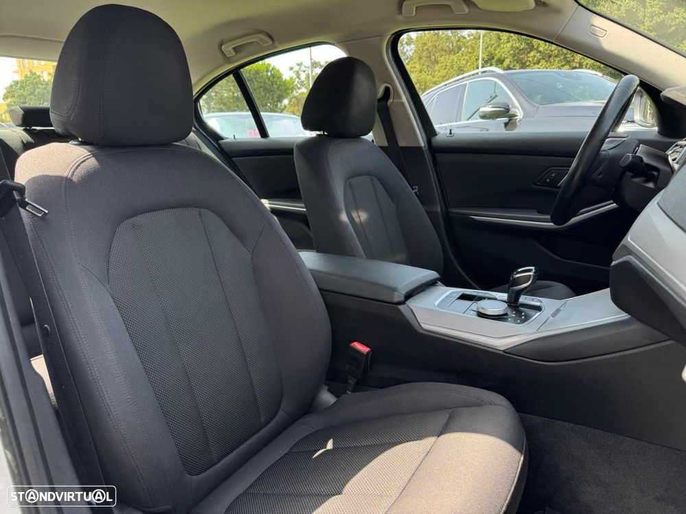 BMW 330 e Corporate Edition Auto - 16