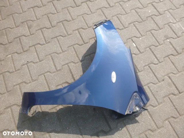 BŁOTNIK LEWY PRZÓD LEWY PRZEDNI TOYOTA YARIS II KOLOR 8P4 05-09 - 1