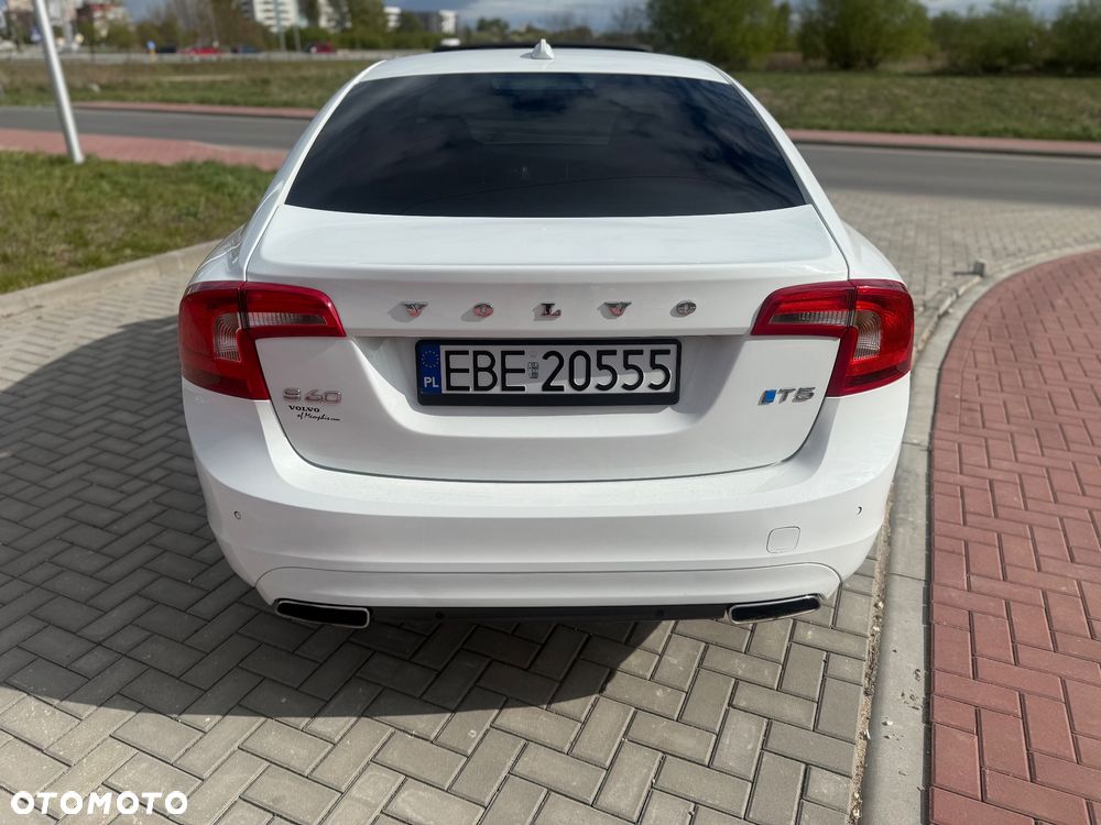 Volvo S60 T5 Geartronic RDesign - 6