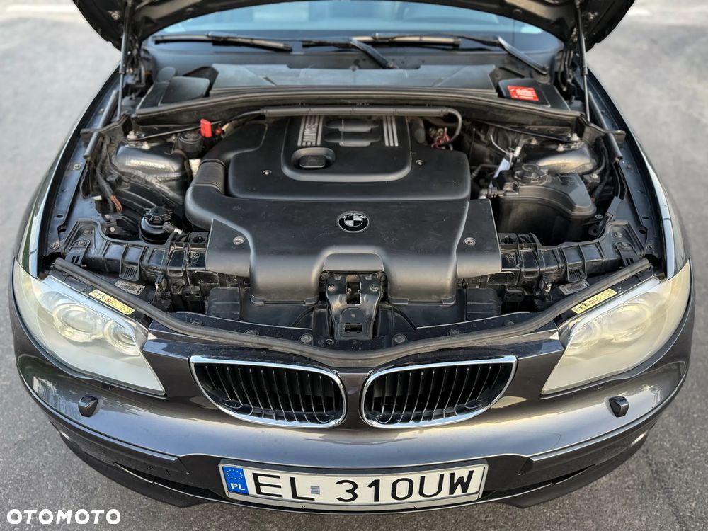 BMW Seria 1 120d - 24