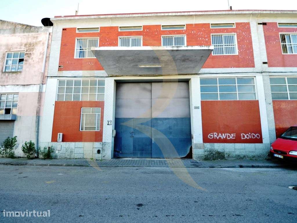 Armazém com 799 m2 , Casal do Marco - Seixal - Grande imagem: 2/39