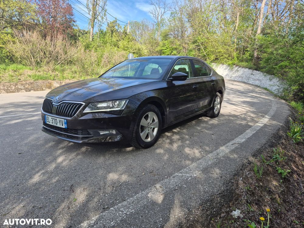 SKODA Superb 2017 — imagine 3