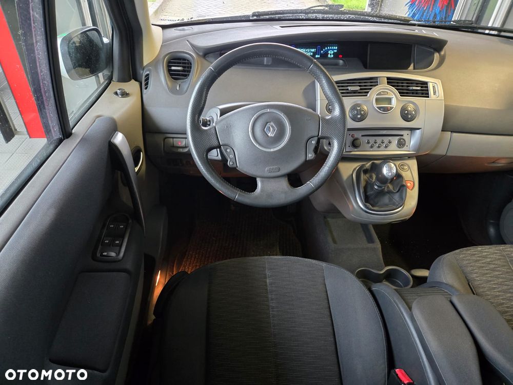 Renault Scenic - 21