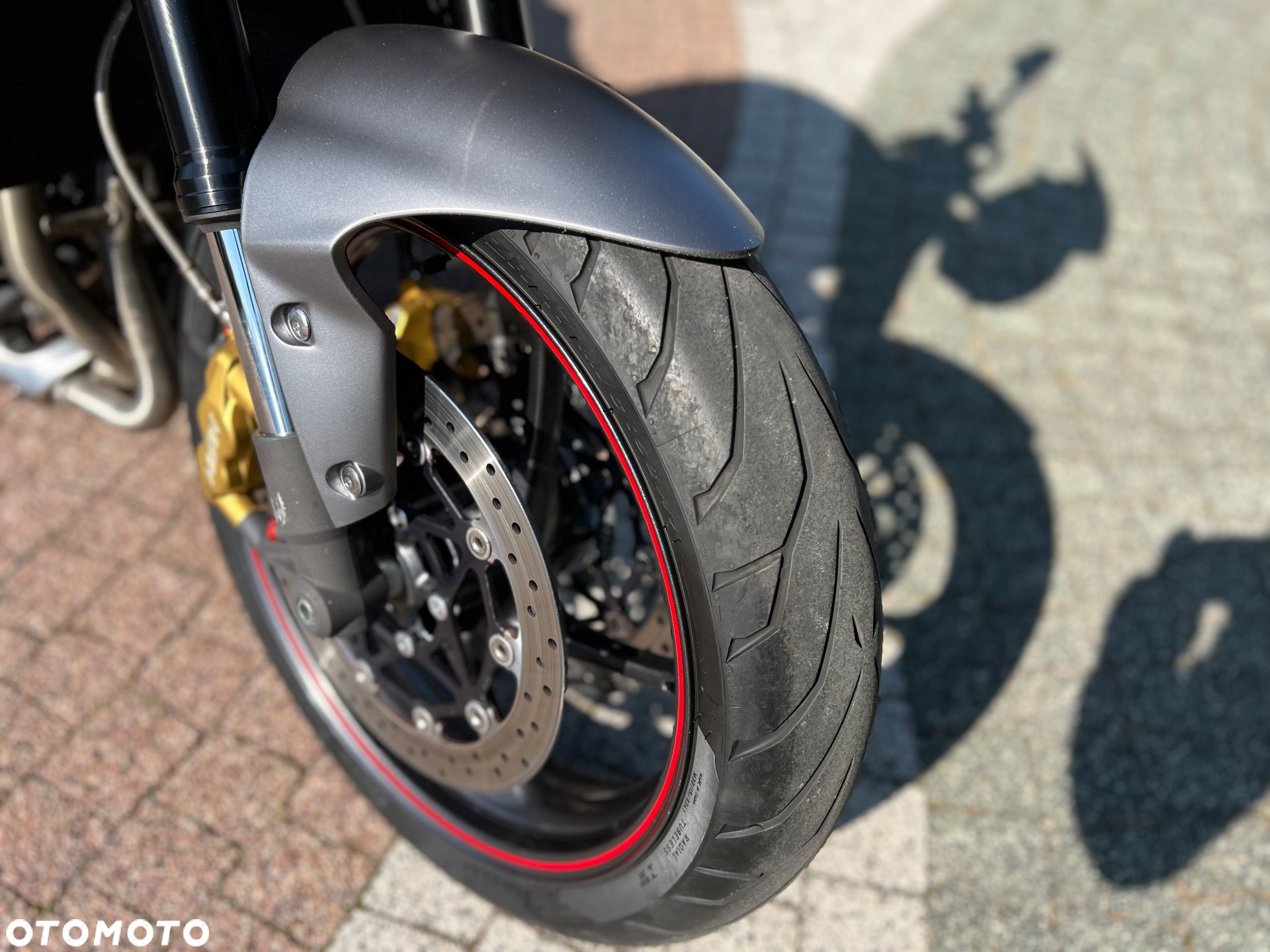 Triumph Street Triple - 4
