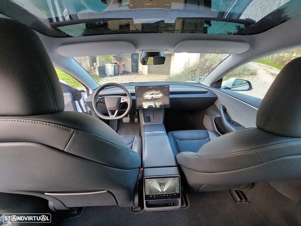 Tesla Model 3 RWD - 4