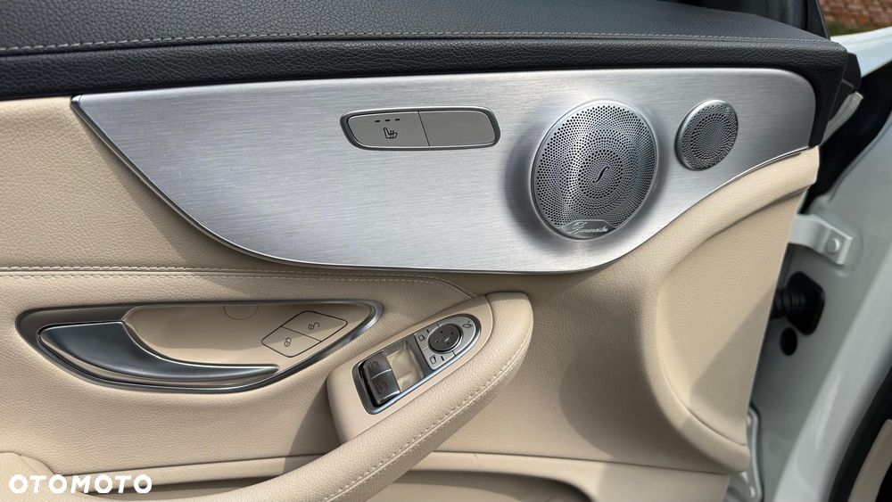 Mercedes-Benz Klasa C 220 d 4MATIC 9G-TRONIC - 13