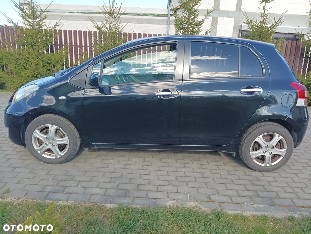 Toyota Yaris 1.33 VVT-i Cool - 5