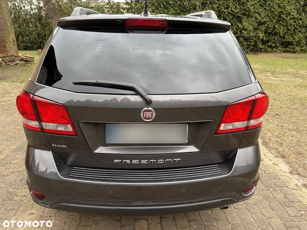 Fiat Freemont 2.0 Multijet Lounge AWD - 4