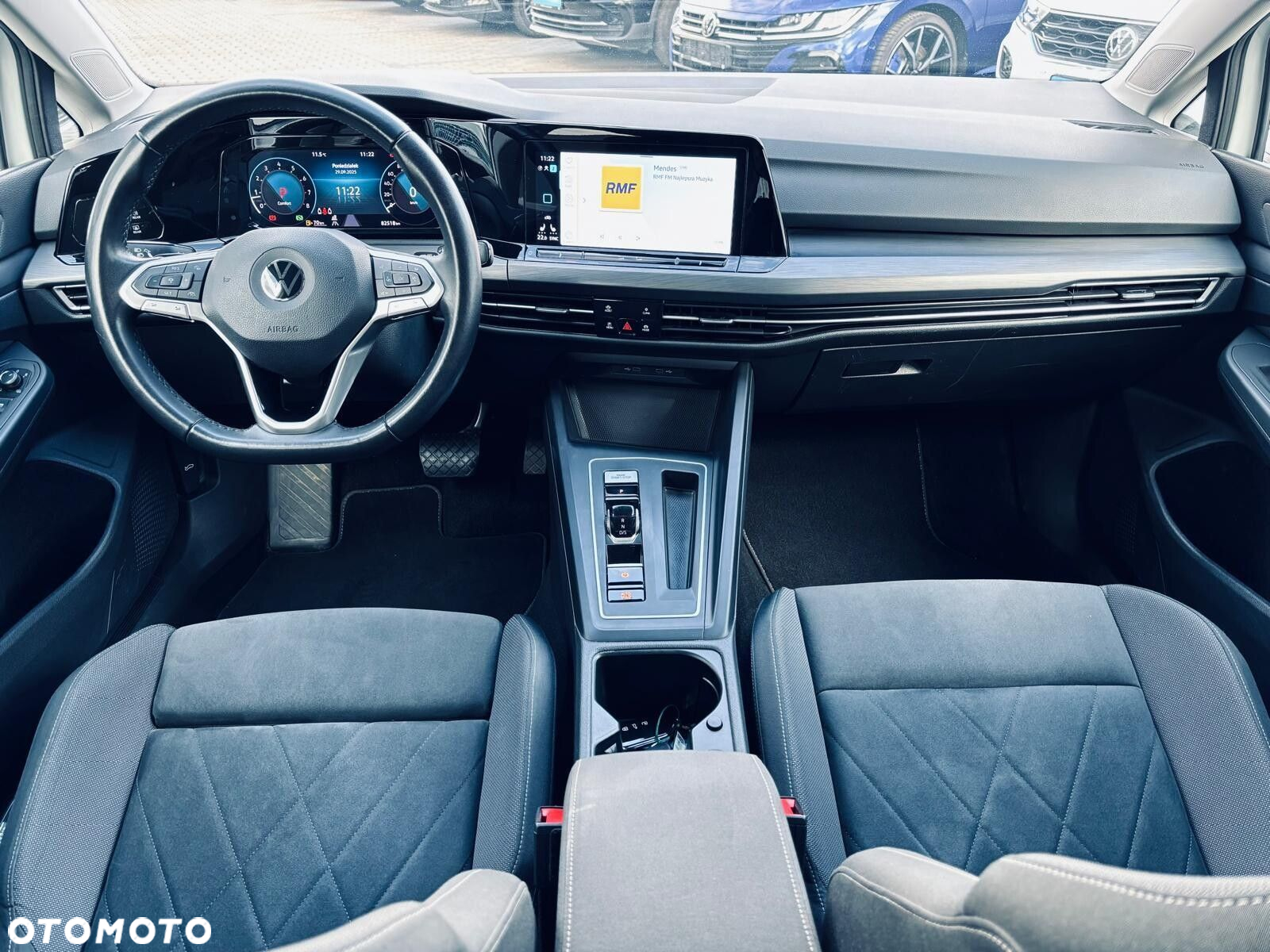 Volkswagen Golf - 21