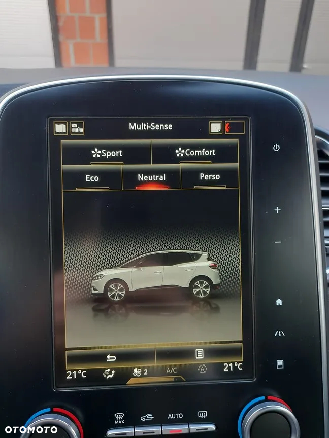 Renault Scenic - 33