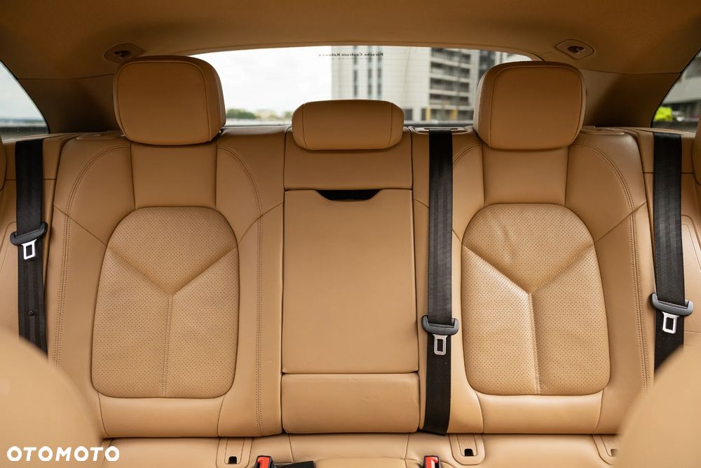 Porsche Macan - 27