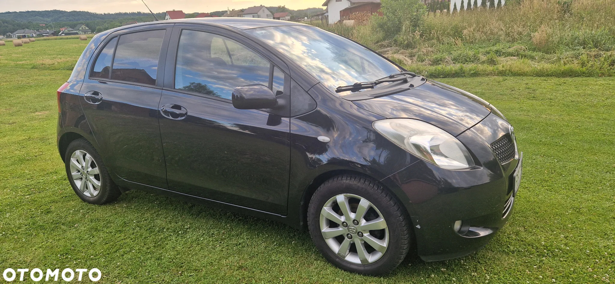 Toyota Yaris - 2