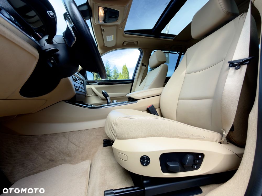 BMW X3 xDrive20d - 16