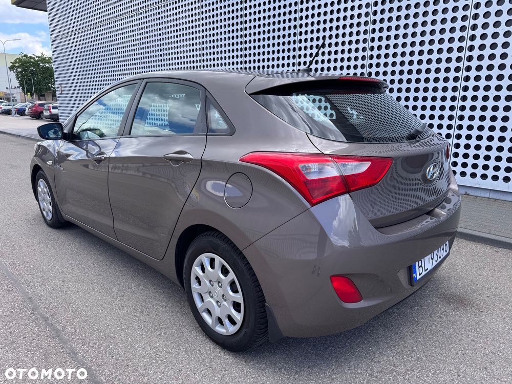 Hyundai i30 1.4 Classic - 6