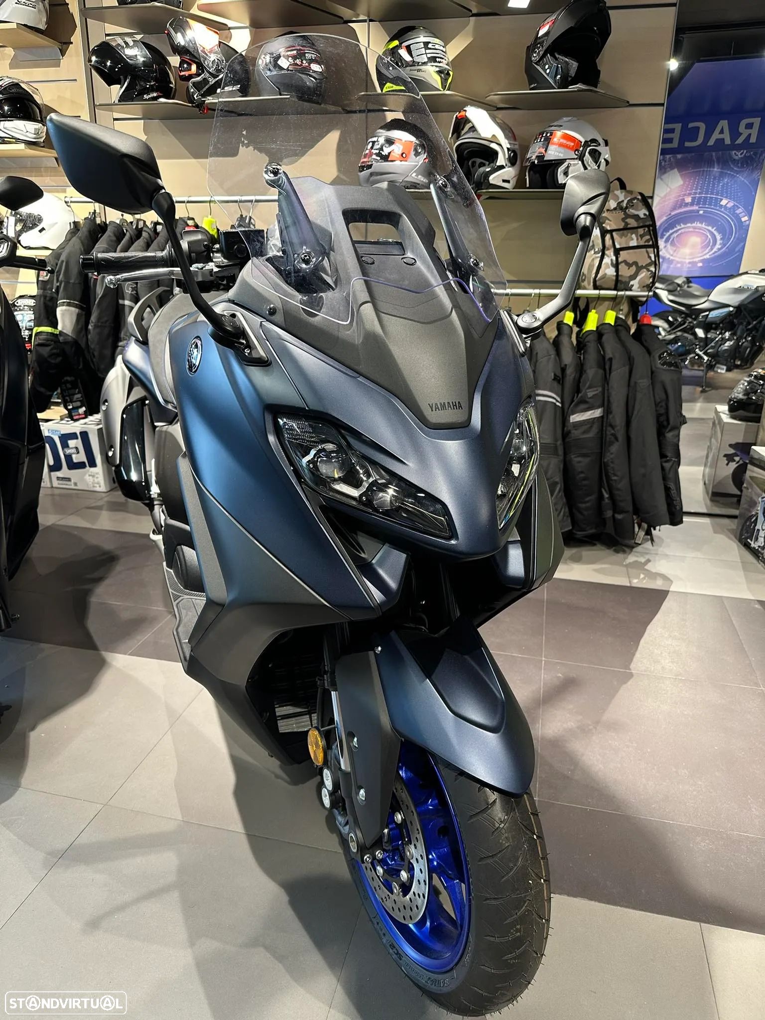 Yamaha TMAX 560 - 1
