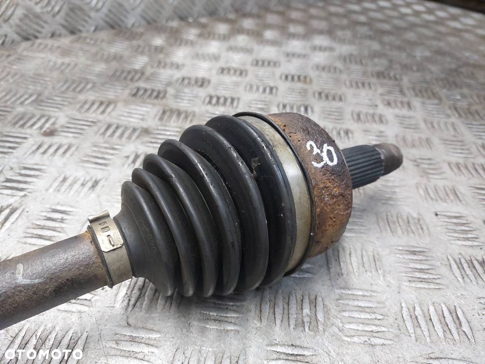 PÓŁOŚ LEWY PRZÓD LEWA HONDA CR-V III 2.2 i-CTDi - 3