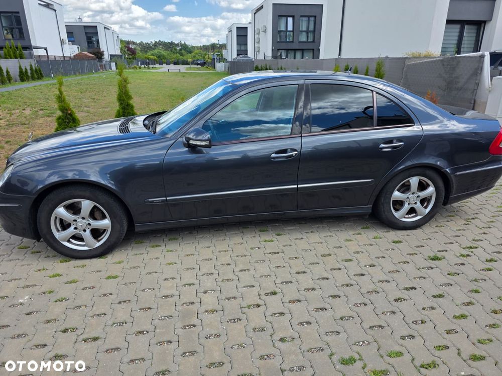 Mercedes-Benz Klasa E - 2