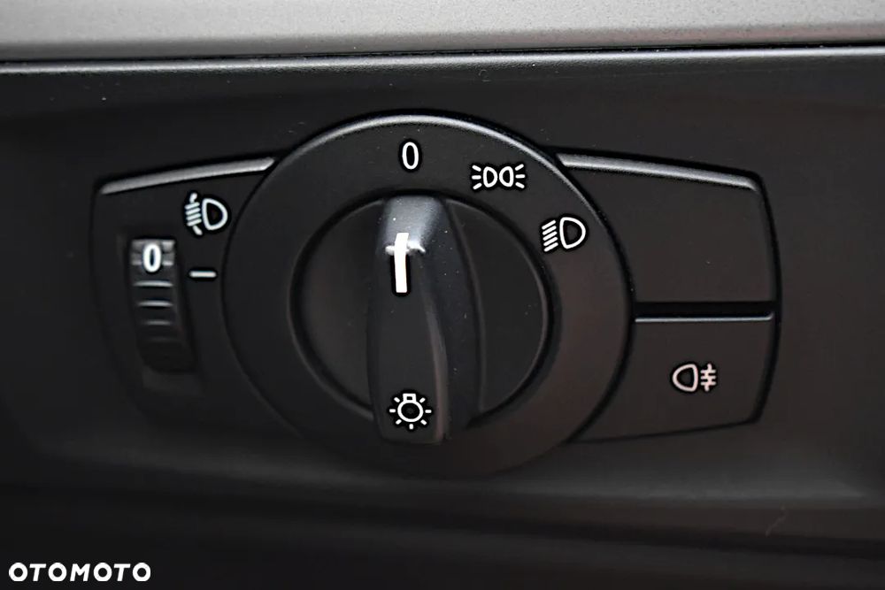 BMW Seria 3 - 22