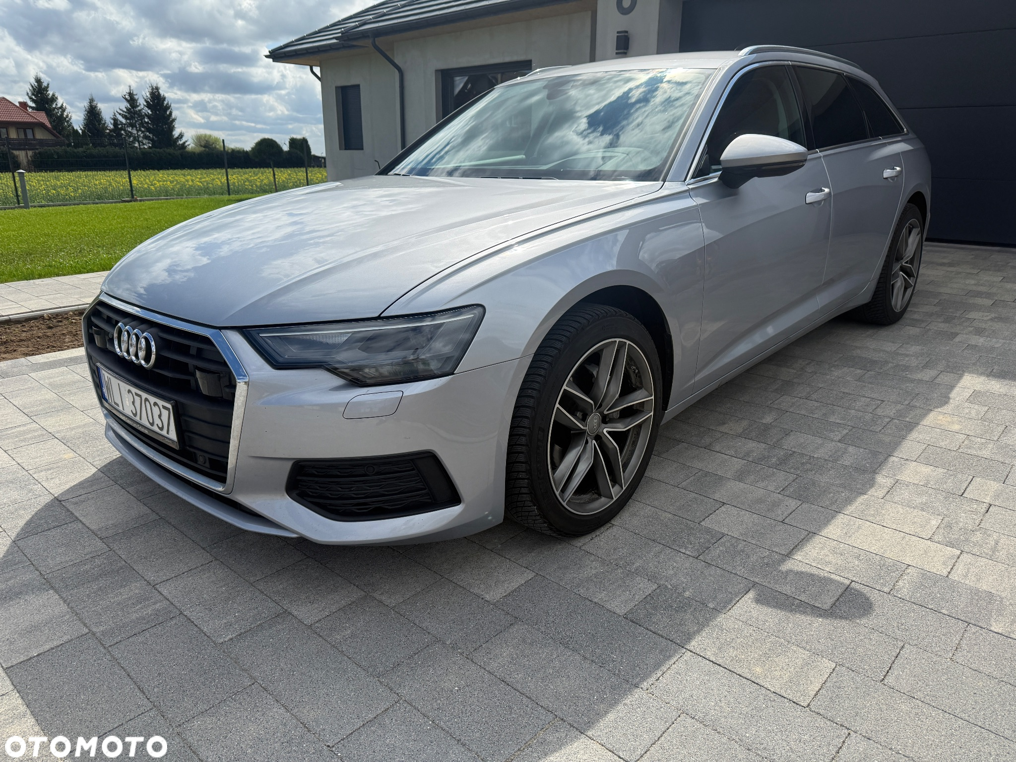 Audi A6 - 4