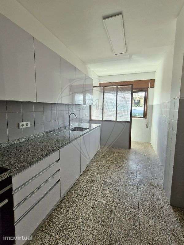Apartamento T1 para arrendamento - Grande imagem: 4/16