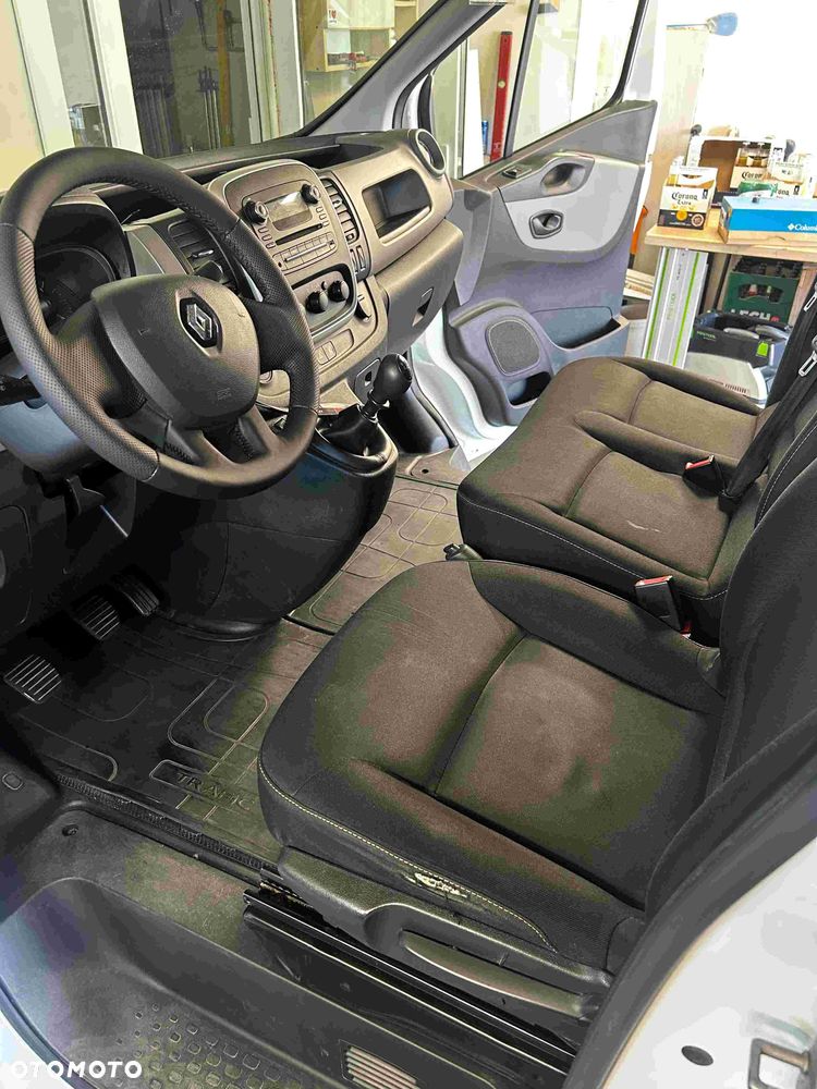 Renault TRAFIC - 7