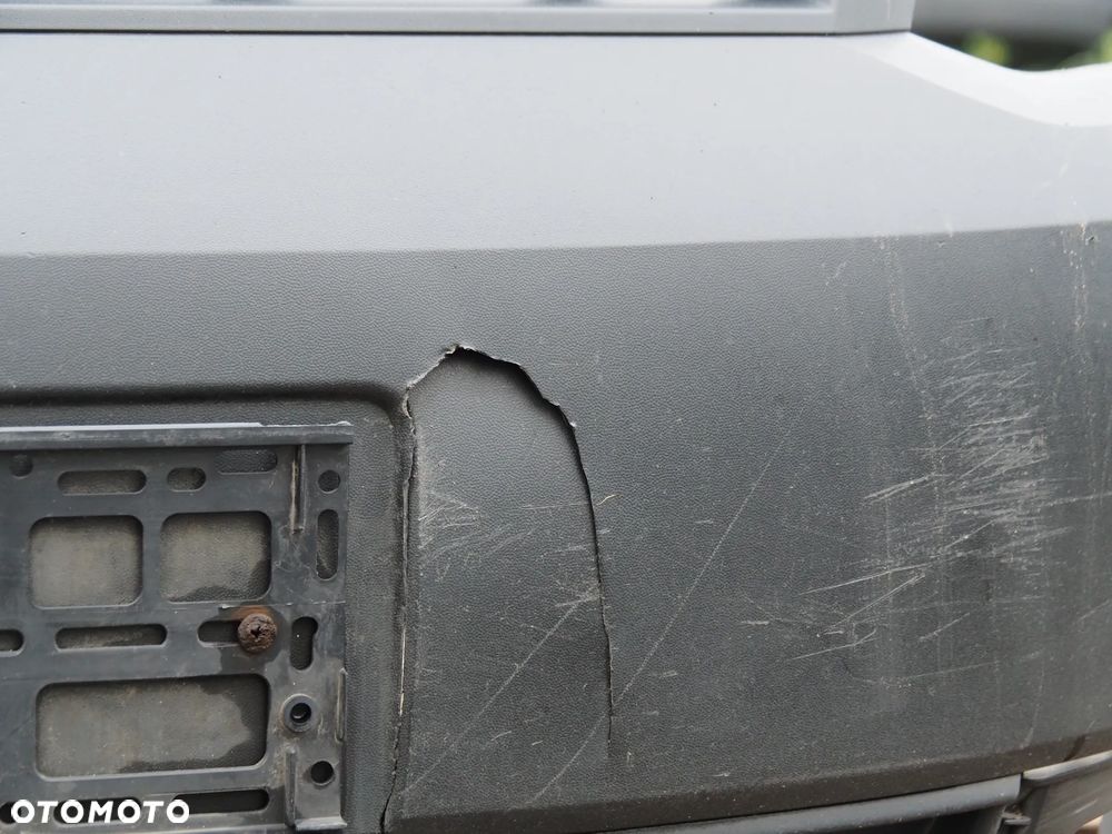 Zderzak przód przedni VW Caddy 2015-2020 2K5 - 8